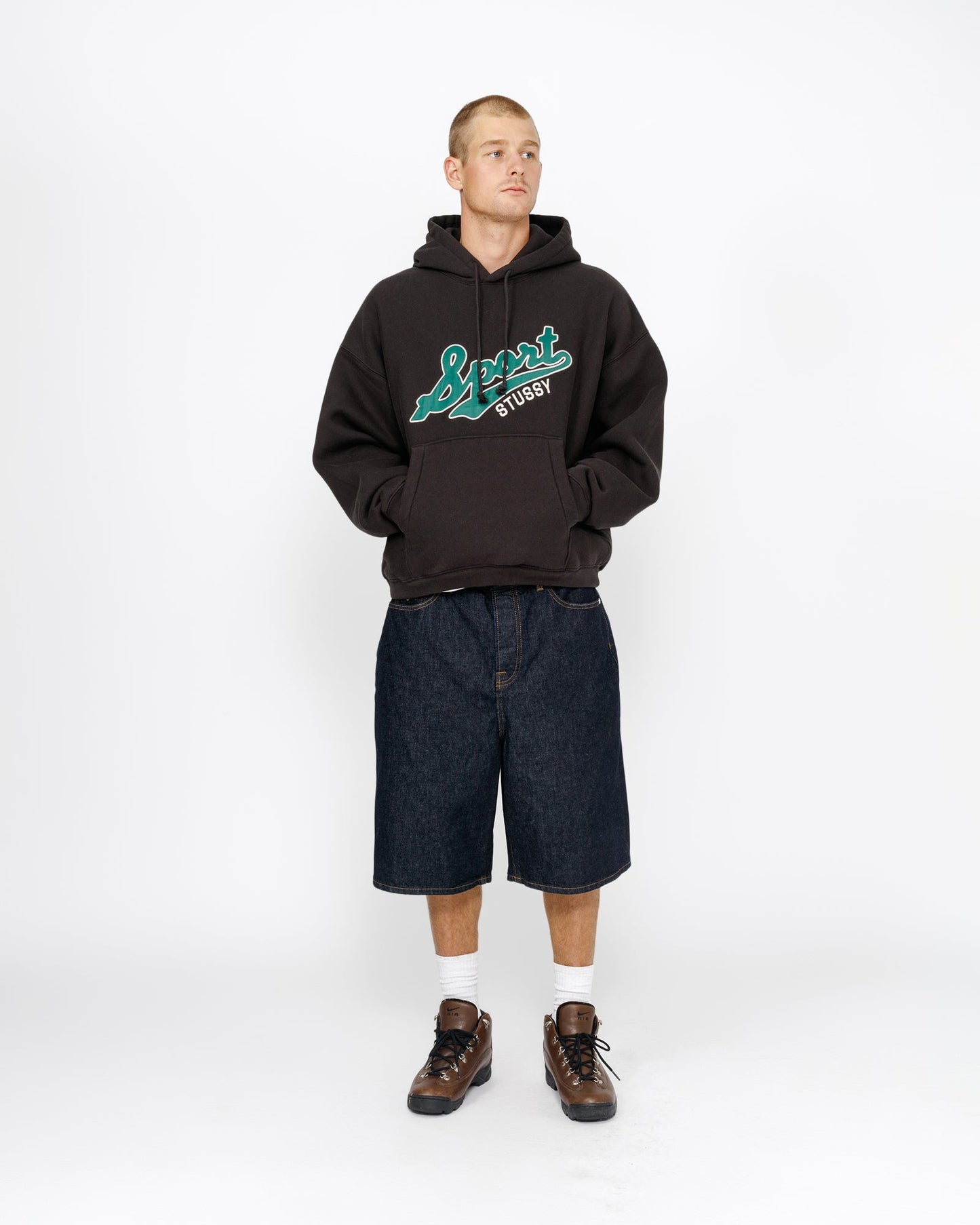SWEAT À CAPUCHE ÉCUSSON SATIN