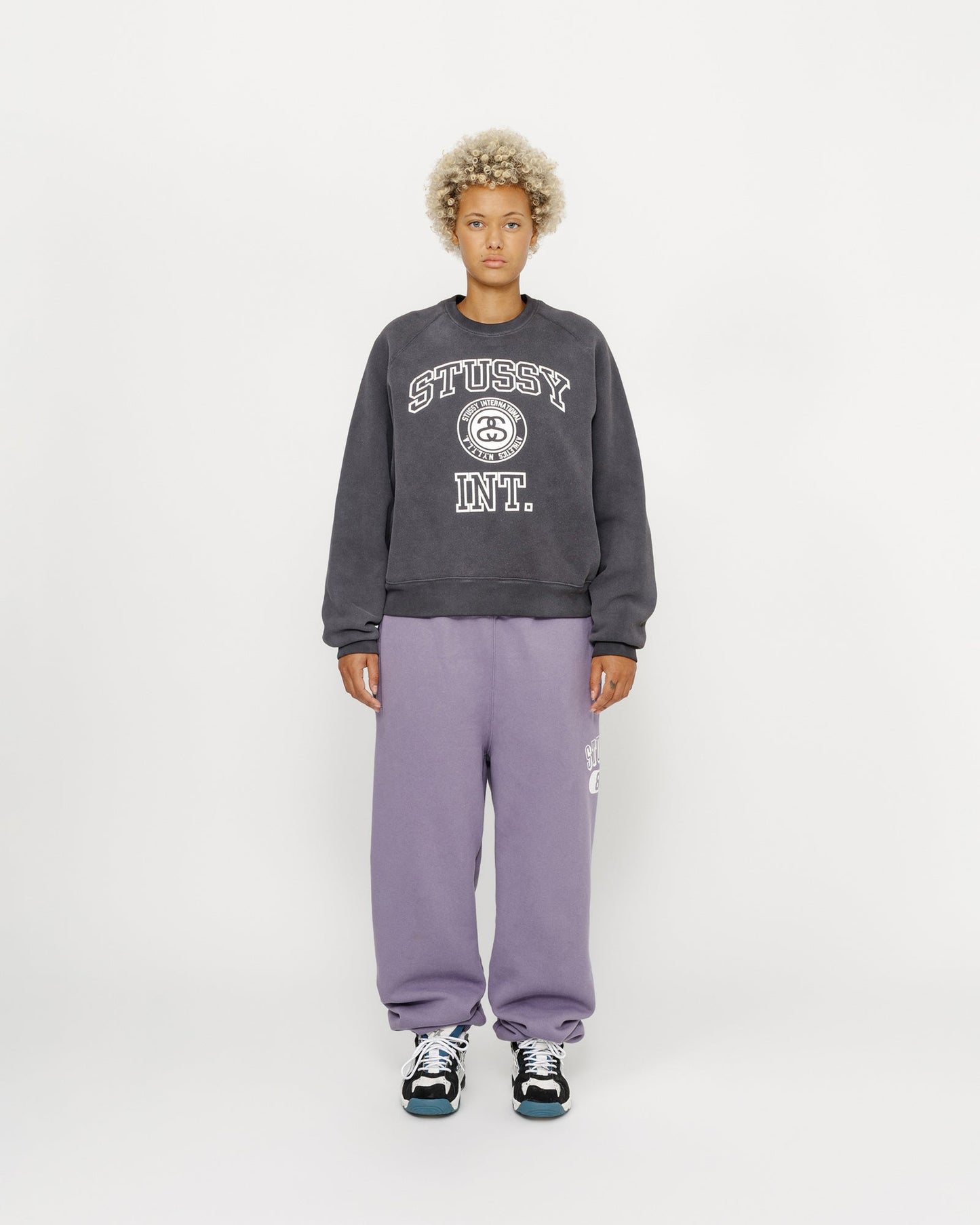 SWEAT RAGLAN COL ROND SURJETÉ STYLE UNIVERSITAIRE