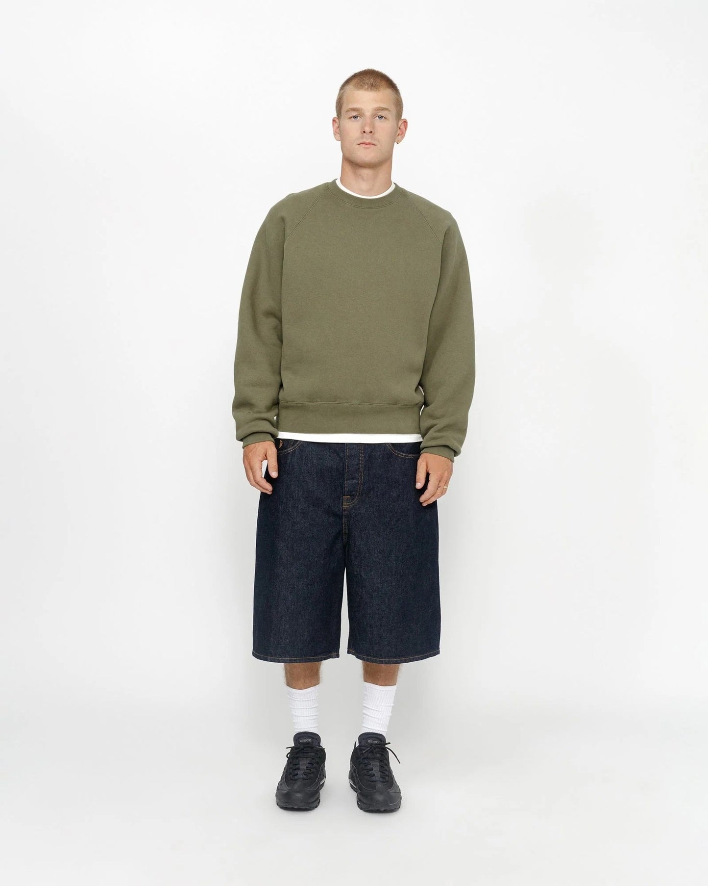JEANS COURTS TRÈS AMPLES