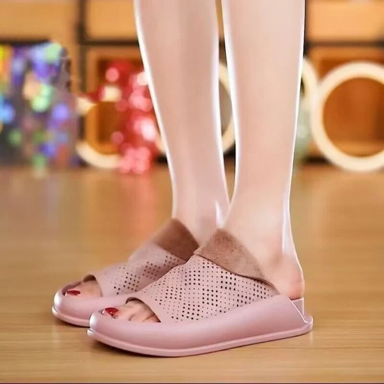 Pantoufles compensées en cuir italien LetcloTM pour femme